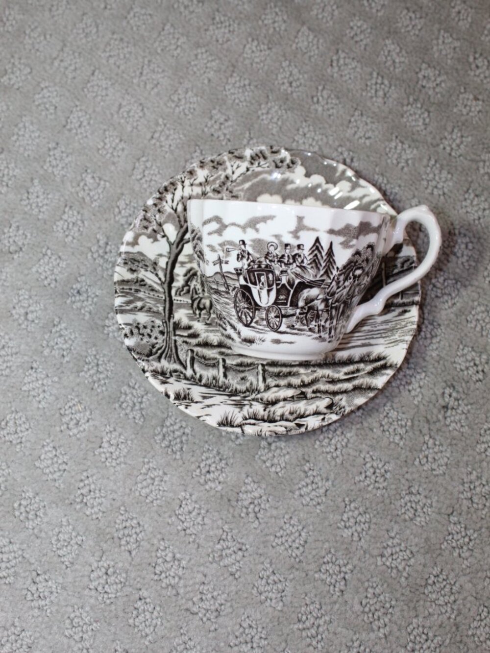 Royal Mail Staffordshire Ware Brown & Ivory Tea Cup & Saucer